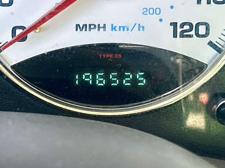 2004-jeep-liberty-image-6