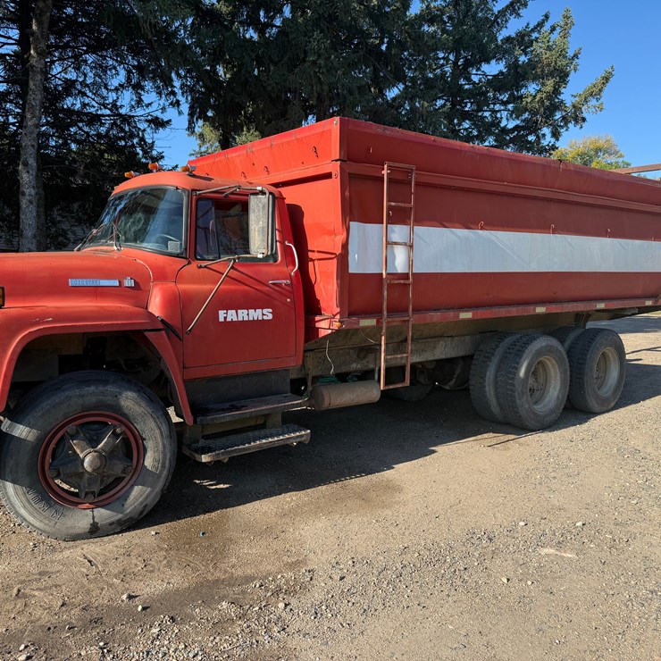 1976 INTERNATIONAL LOADSTAR