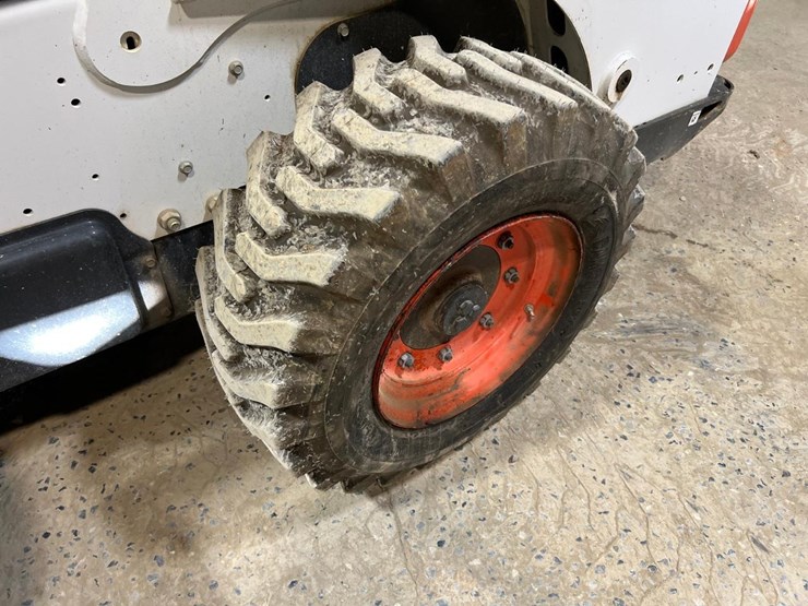 bobcat-s740-image-13