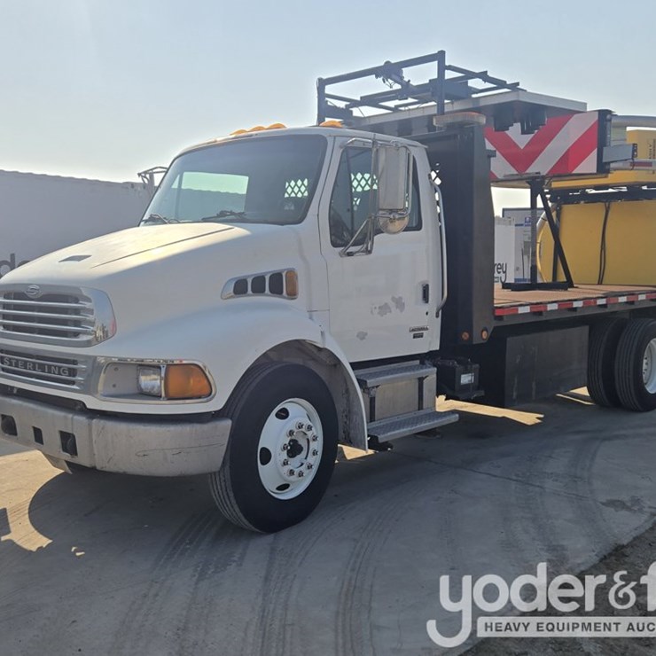 2005 STERLING ACTERRA