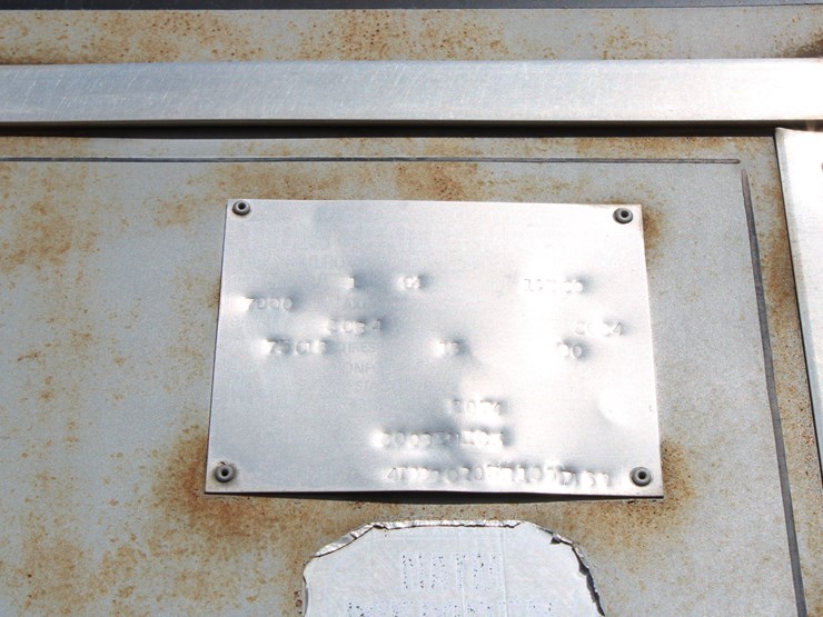 1994-titan-trailer-image-27