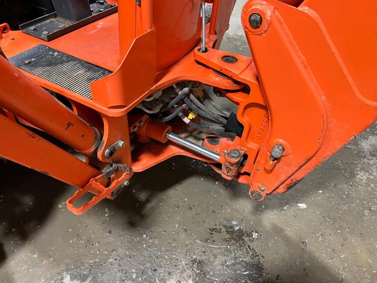 kubota-la514-image-18