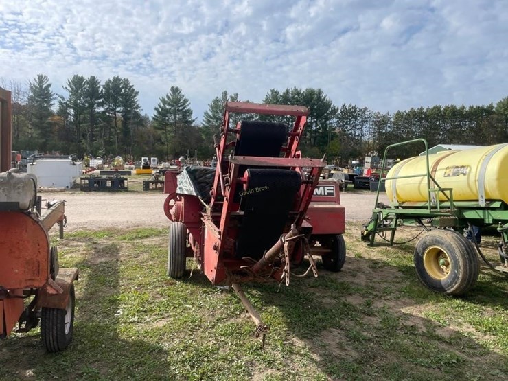 massey-ferguson-124-image-4