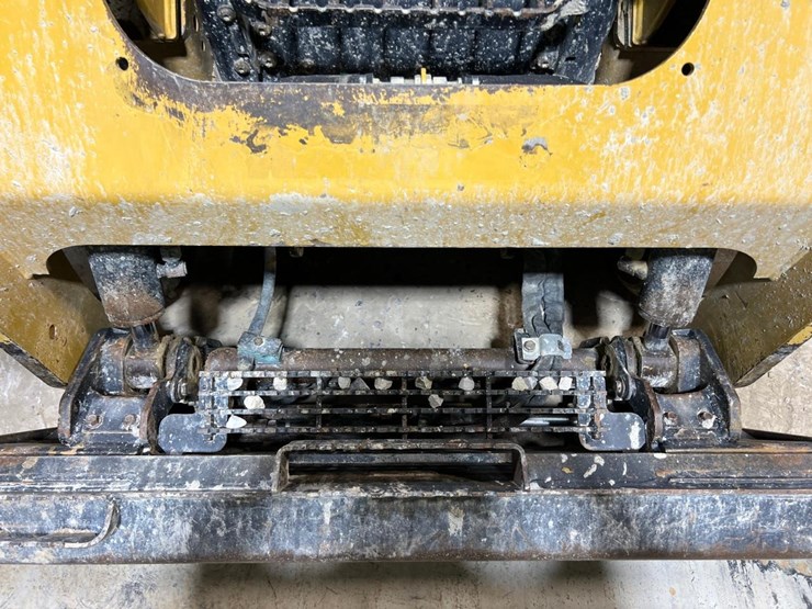 caterpillar-259d-image-10