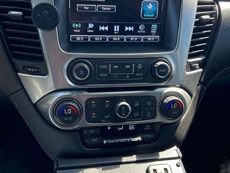 2018-chevrolet-tahoe-image-15