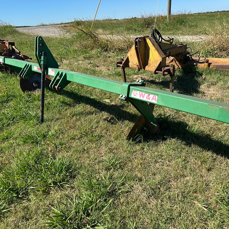 #32233 • W & A 990 Water Furrow Plow
