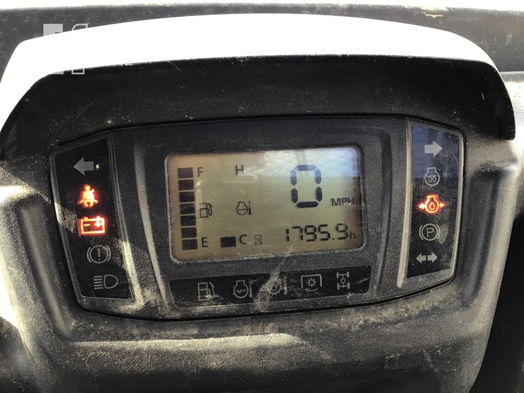 2016-kubota-rtv-x1120-image-15