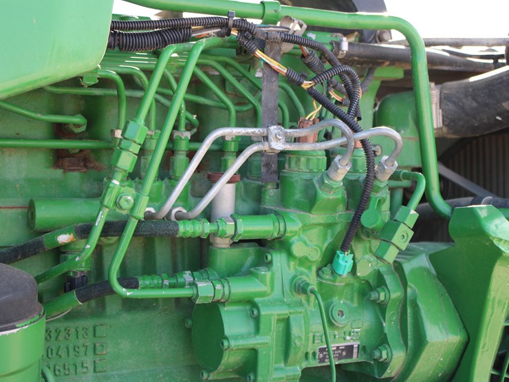 john-deere-8320-image-59