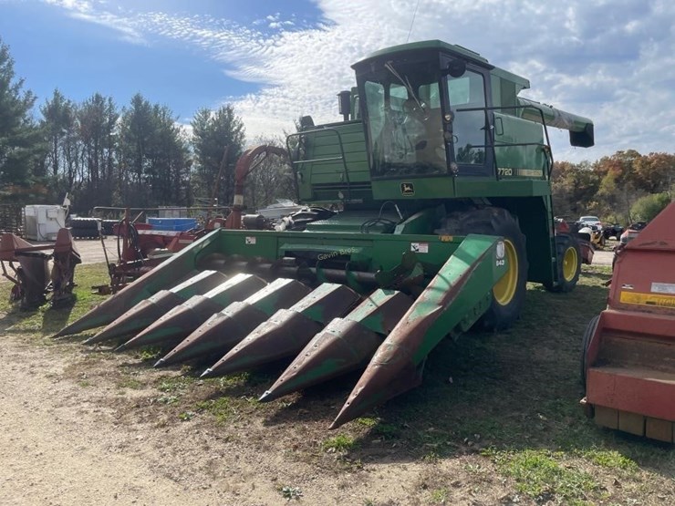 john-deere-7720-titan-ii-image-2