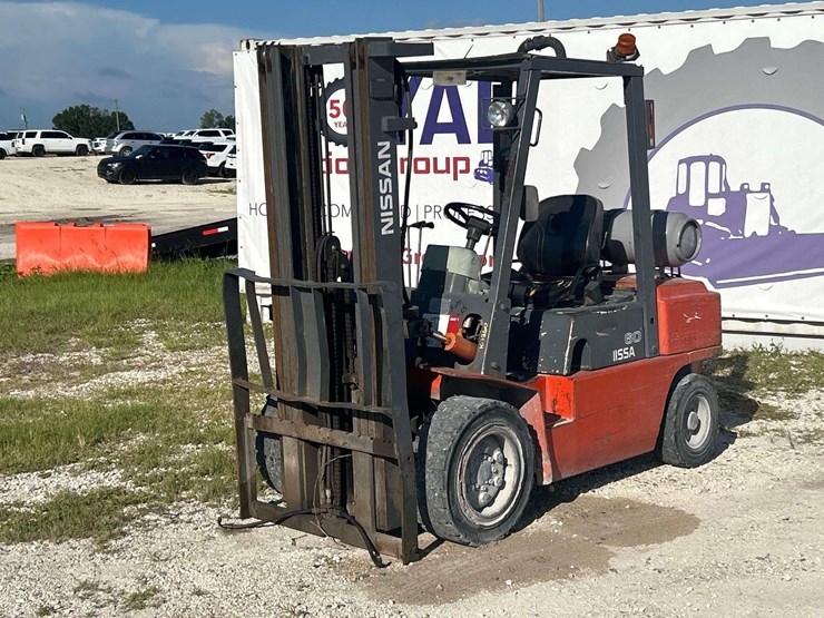 nissan-cf60-6,000lb-lp-forklift-image-1
