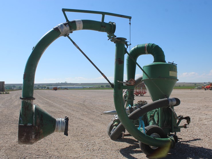 #2071-•-neuro-8100-airleg-grain-vac-image-15