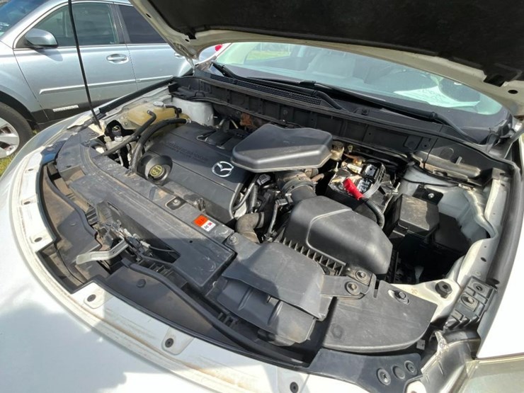 2014-mazda-cx9-image-13