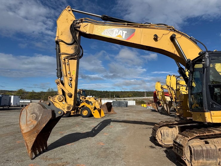 caterpillar-328d-lcr-image-7