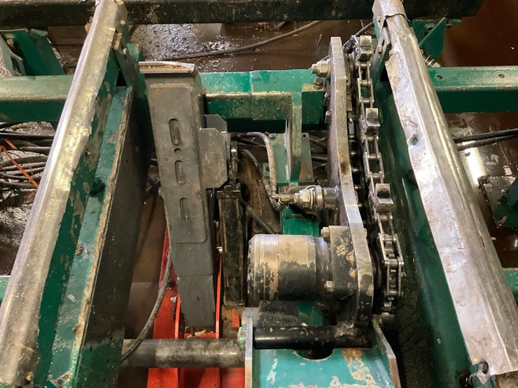 #100-•-2014-wood-mizer-wm4000-thin-kerf-image-36