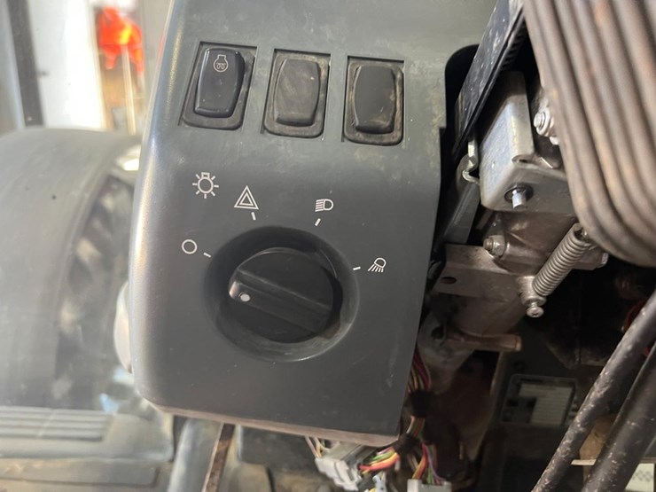 mccormick-x60.40-image-25