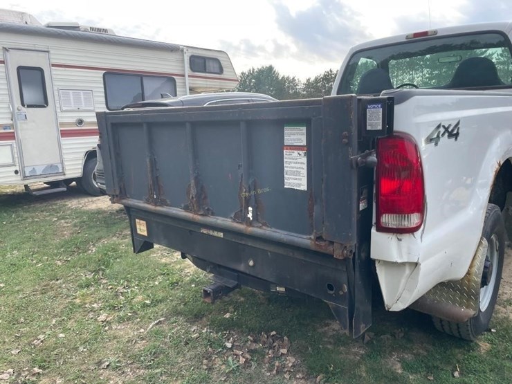 2000-ford-f250-xl-image-11