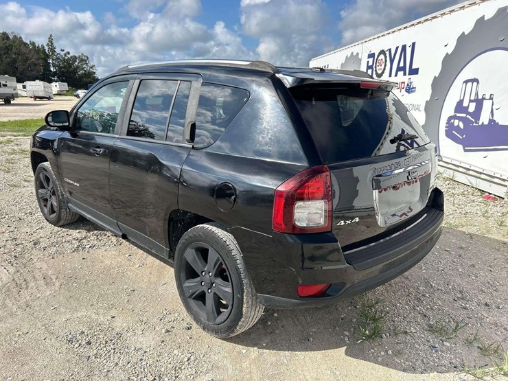 2014-jeep-compass-image-4