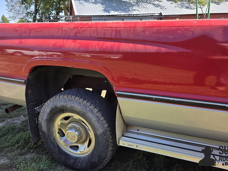 1994-dodge-ram-2500-image-15
