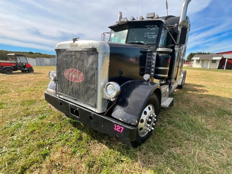 1998-peterbilt-379-image-4