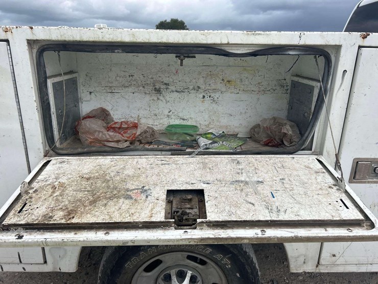 2019-chevrolet-silverado-image-29