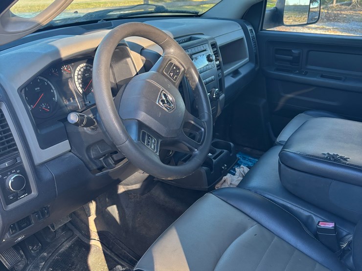 2012-dodge-ram-2500-image-6