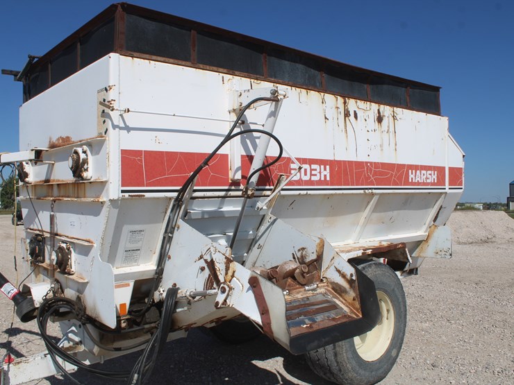#2044-•-#2044---harsh-303h-feed-mixer-wagon-image-7