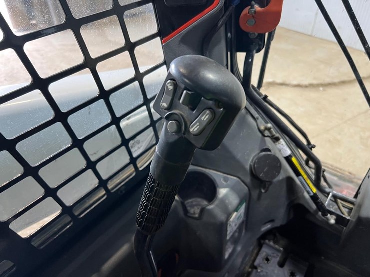 2023-bobcat-t66-image-27