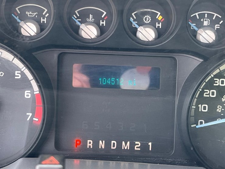 2014-ford-f350-image-23