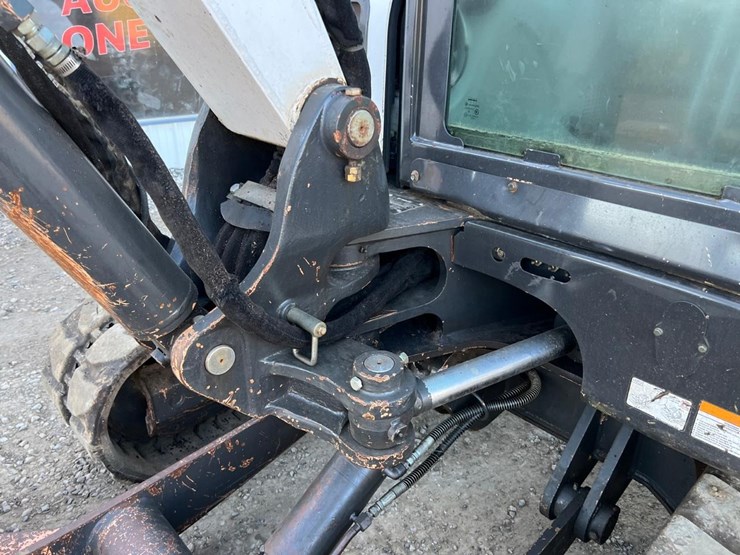 bobcat-e60-image-14