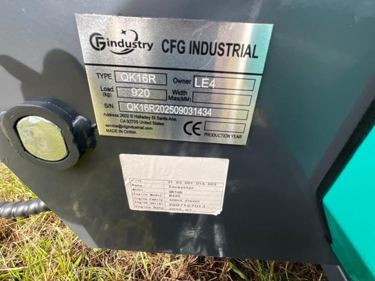 unused-cfg-qk16r-mini-excavator-(rato-15hp-bkt-image-9