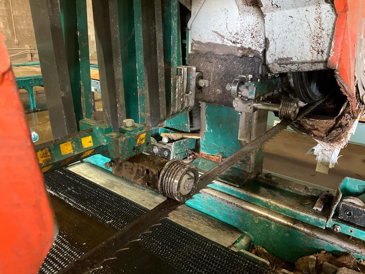 #100-•-2014-wood-mizer-wm4000-thin-kerf-image-61