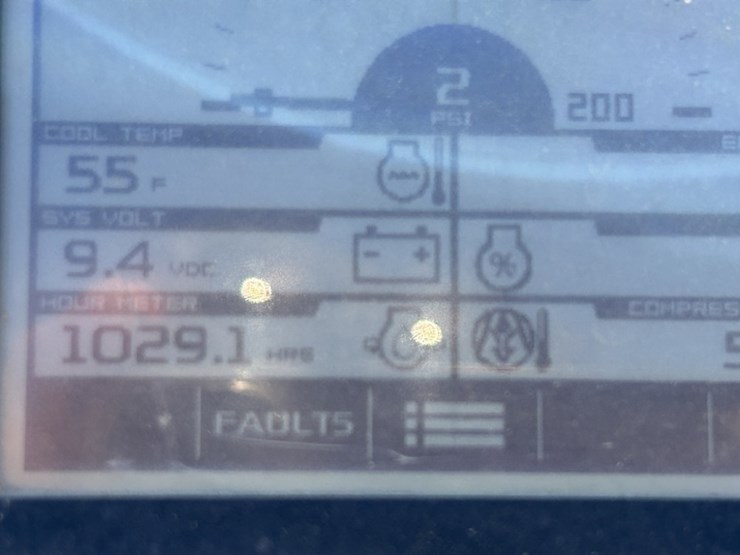 2021-sullivan-palatek-d185-image-13