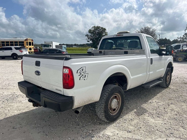 2015-ford-f350-image-3