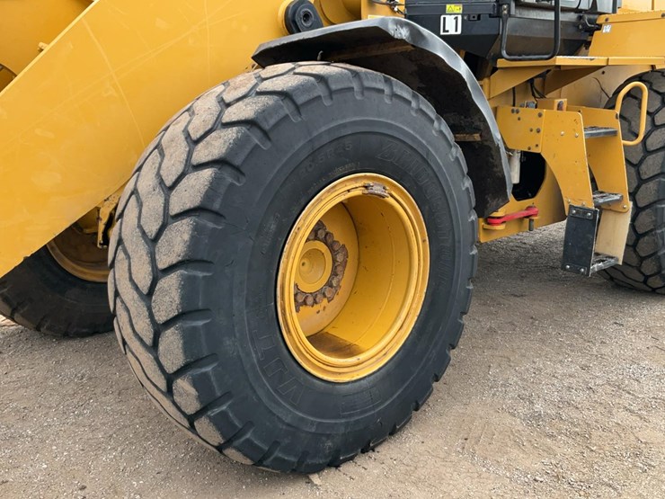 2013-caterpillar-924k-image-39