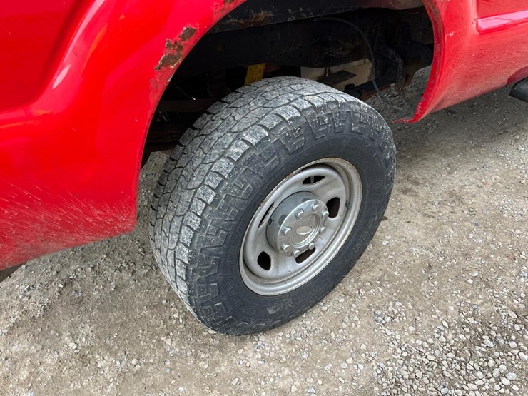 2012-ford-f350-image-16