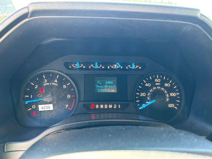 2017-ford-f150-image-15