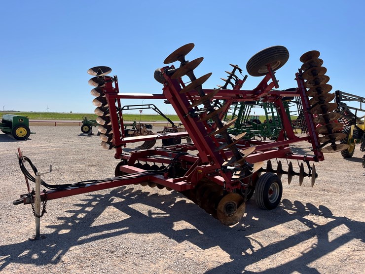 2000-case-ih-3900-image-1