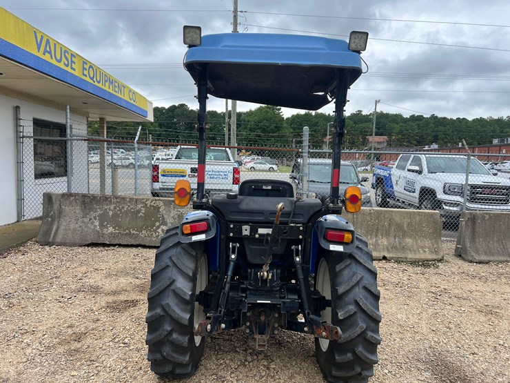 2011-new-holland-30-image-9