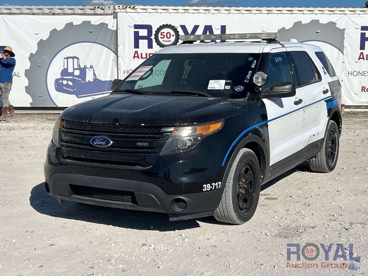 2015-ford-explorer-image-1