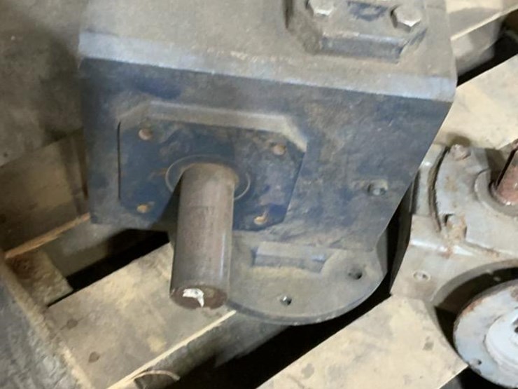 #181-•-electric-motors-and-gearboxes-image-13