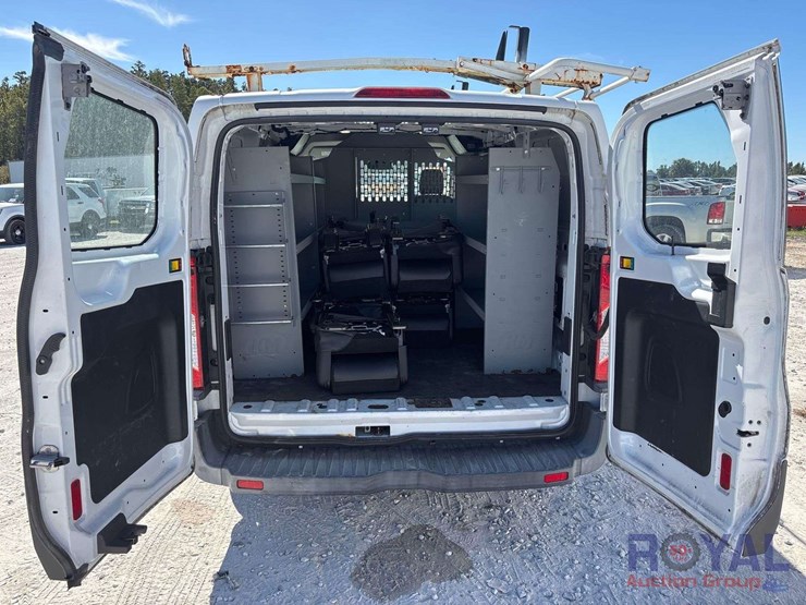 2018-ford-transit-image-11