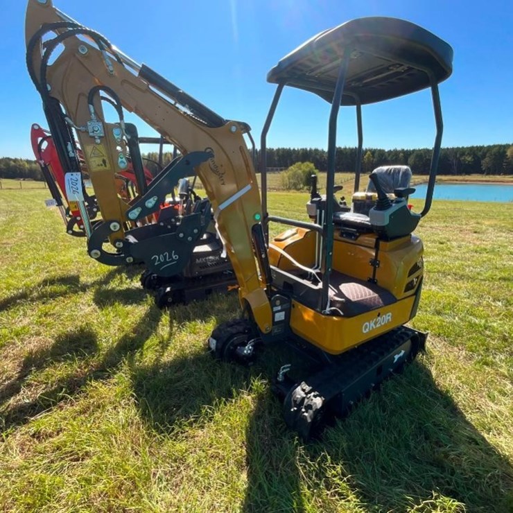 UNUSED CFG QK20R MINI EXCAVATOR
