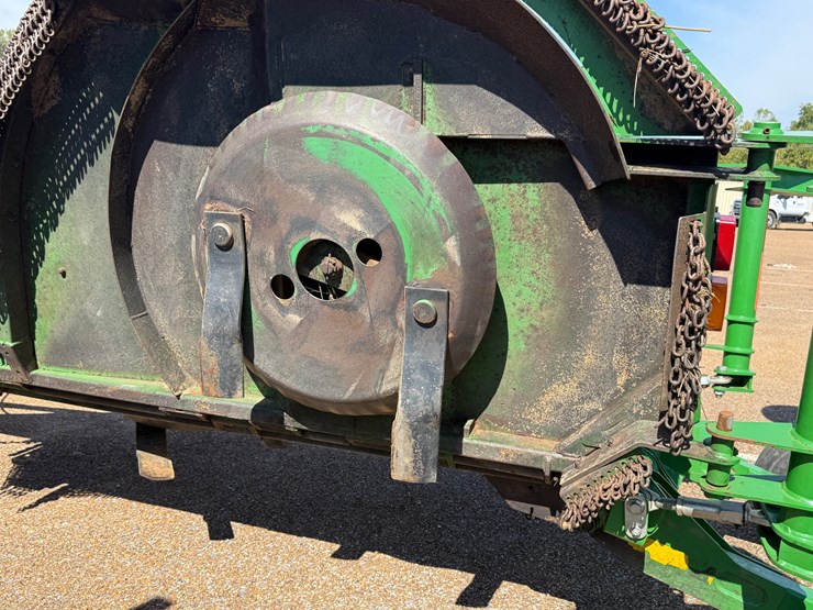 john-deere-e12-image-17