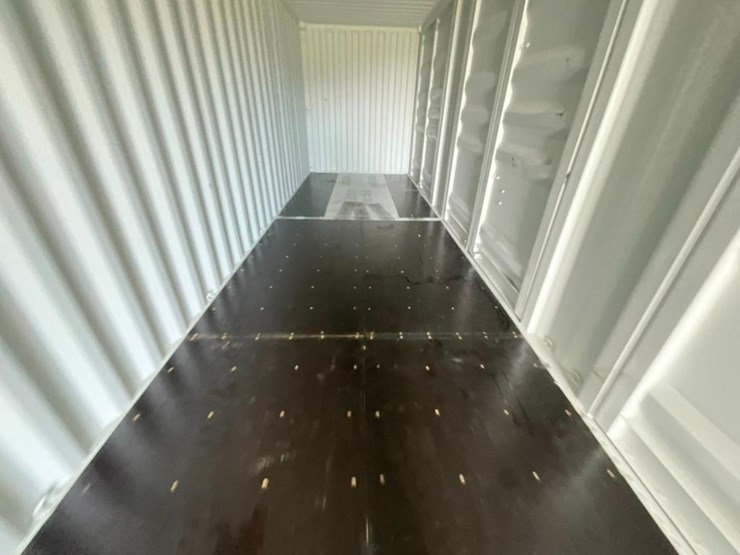 unused-40'-high-cube-shipping-container-multi-image-11