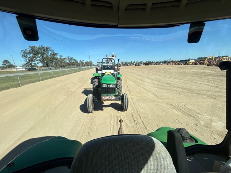 john-deere-4320-image-28