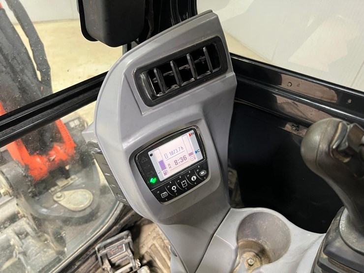 kubota-kx033-4-image-30