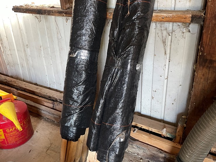 #1070-•-(2)-rolls-of-silt-fence-image-1