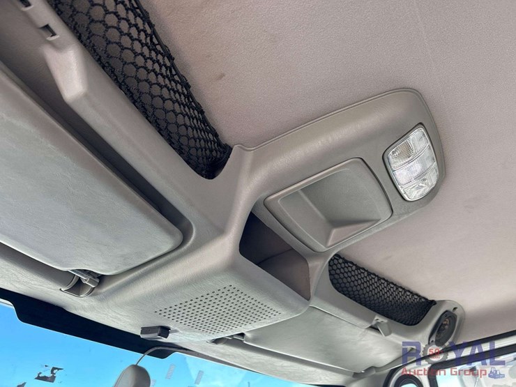 2016-international-workstar-7400-image-16