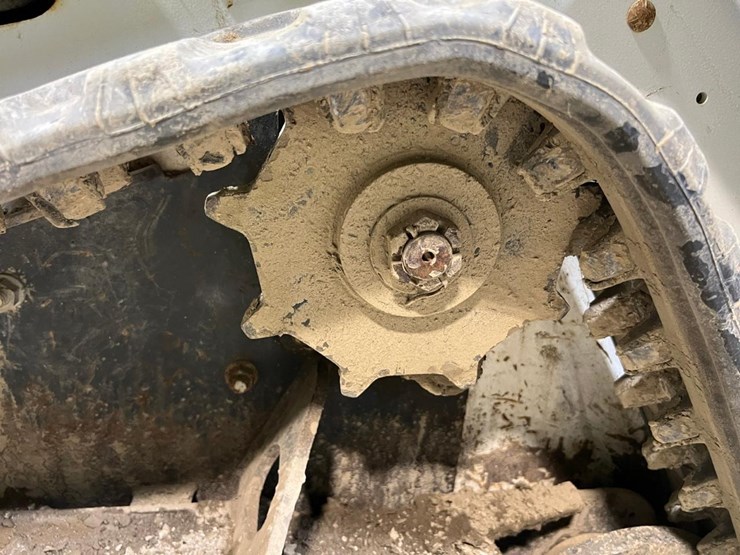 bobcat-mt85-image-14