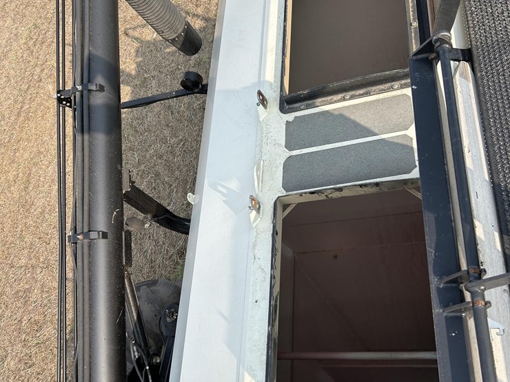 2008-bourgault-5710-59-image-119